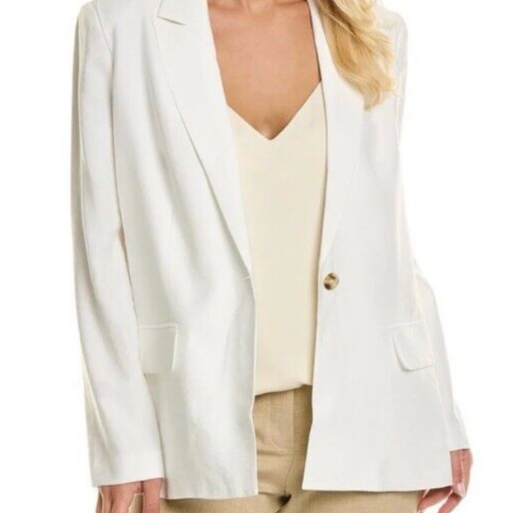Wayf White Blazer
